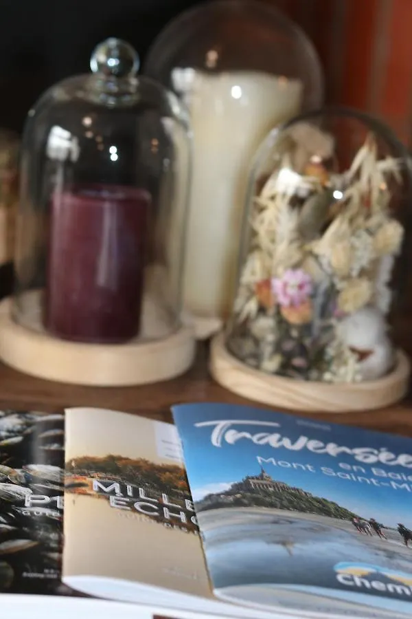 Au Detour Du Mont Chambres D'Hotes Roz-sur-Couesnon France