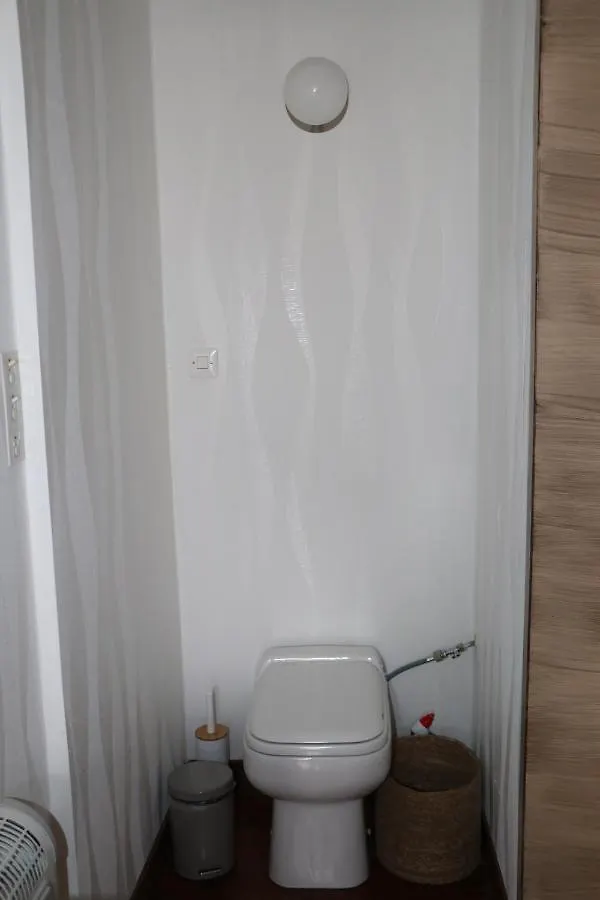 Au Detour Du Mont Chambres D'Hotes Roz-sur-Couesnon Bed & Breakfast